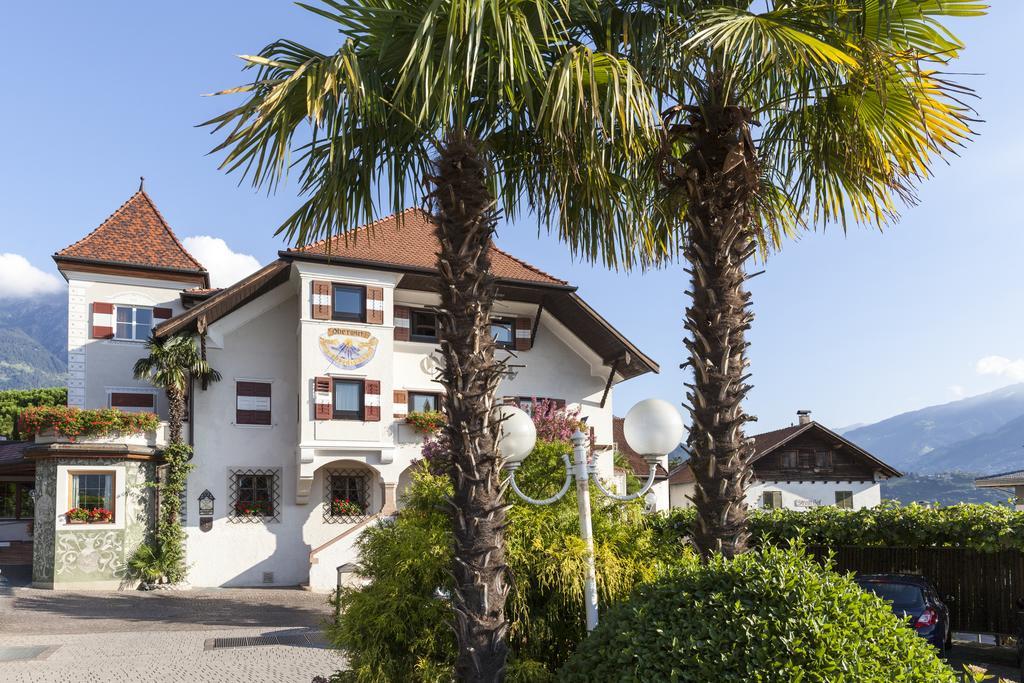 Romantik Hotel Oberwirt Marlengo Eksteriør billede